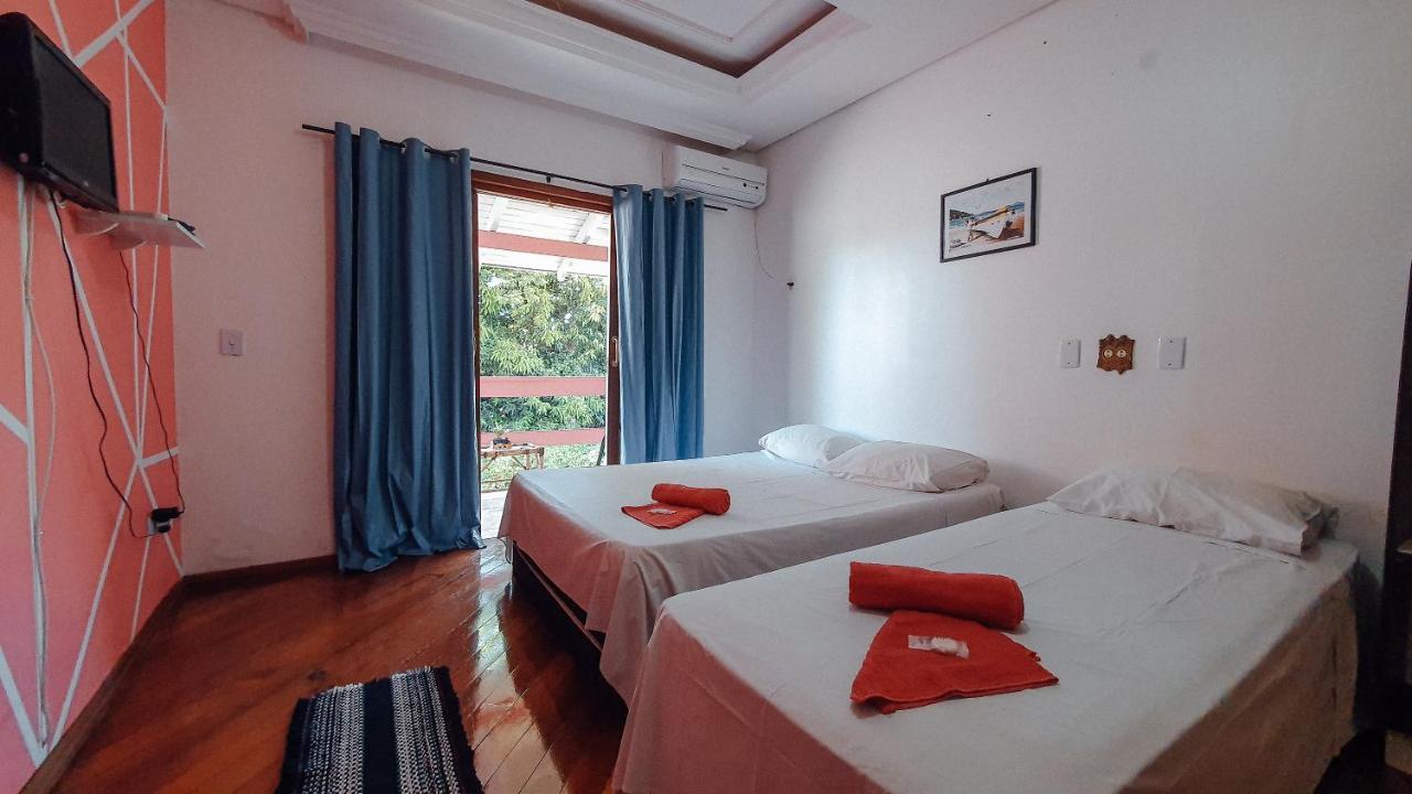 Quarto Triplo com Varanda